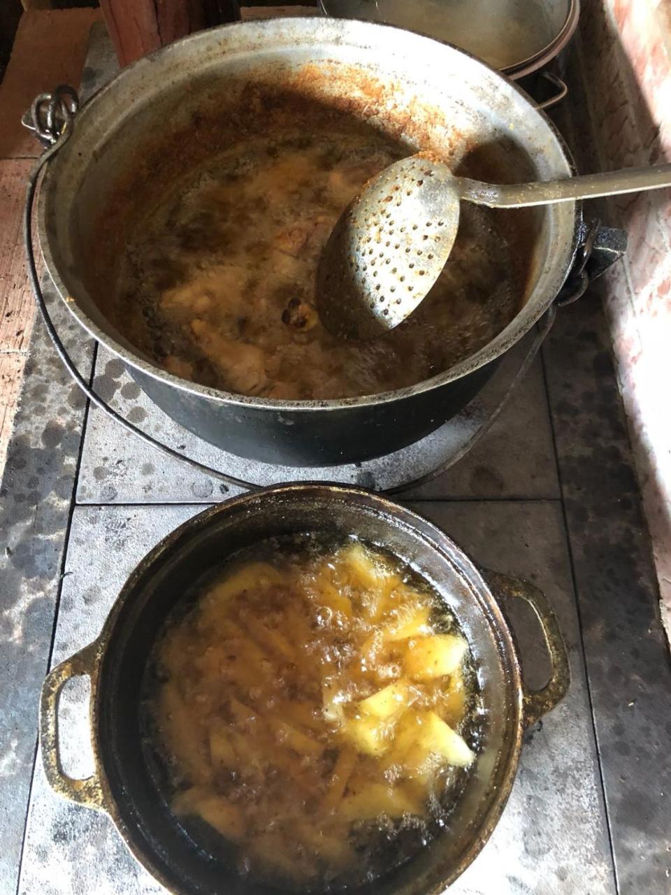 Gospodaria Lui Nea Ion 바마 부저울루이 외부 사진